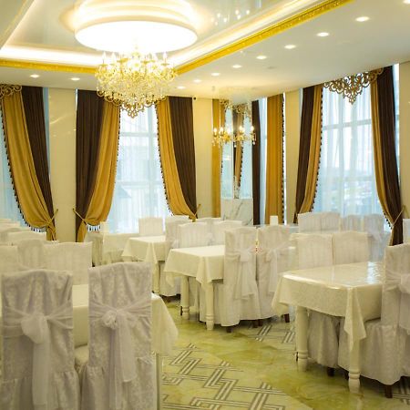 Hotel Alash Astana Bagian luar foto