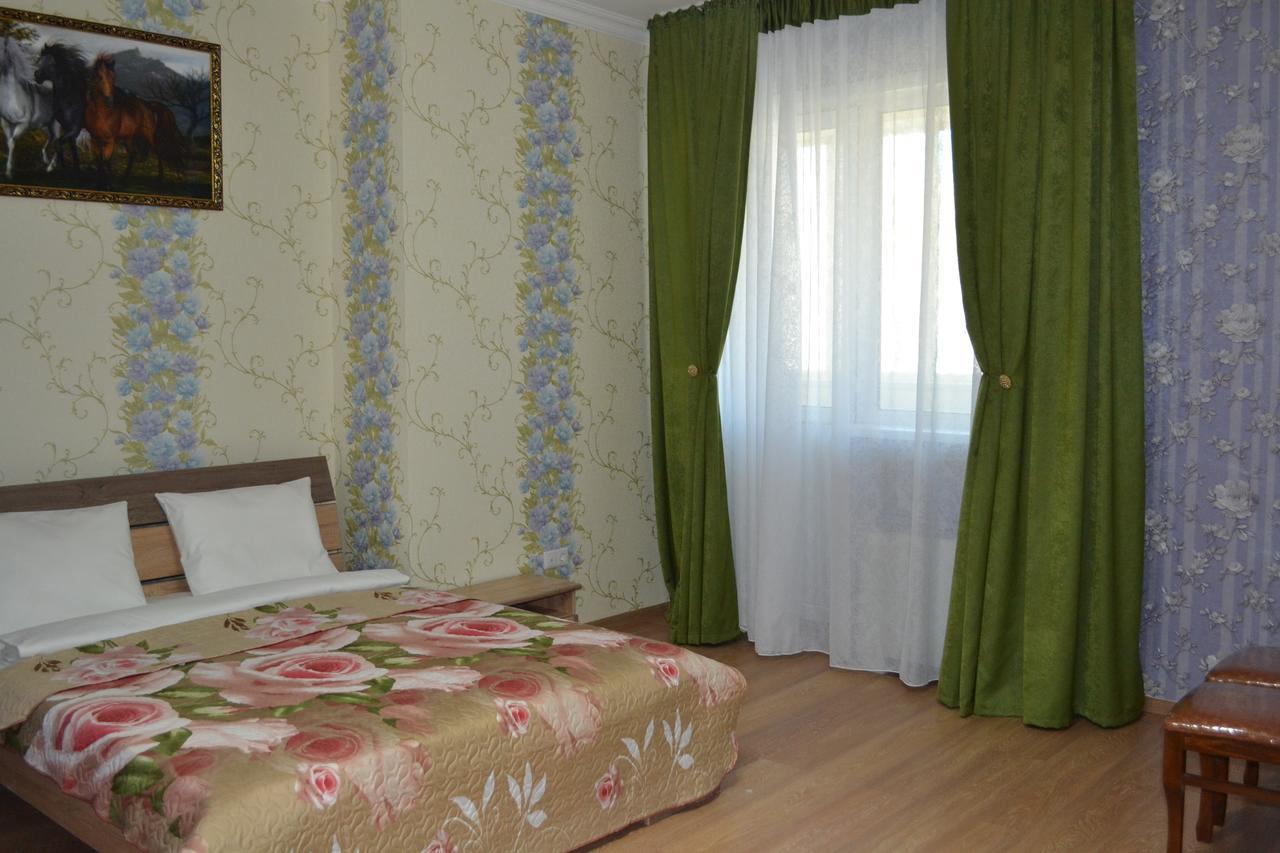 Hotel Alash Astana Bagian luar foto