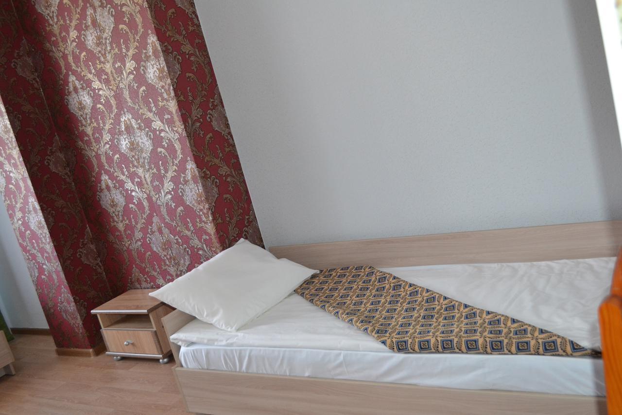 Hotel Alash Astana Bagian luar foto