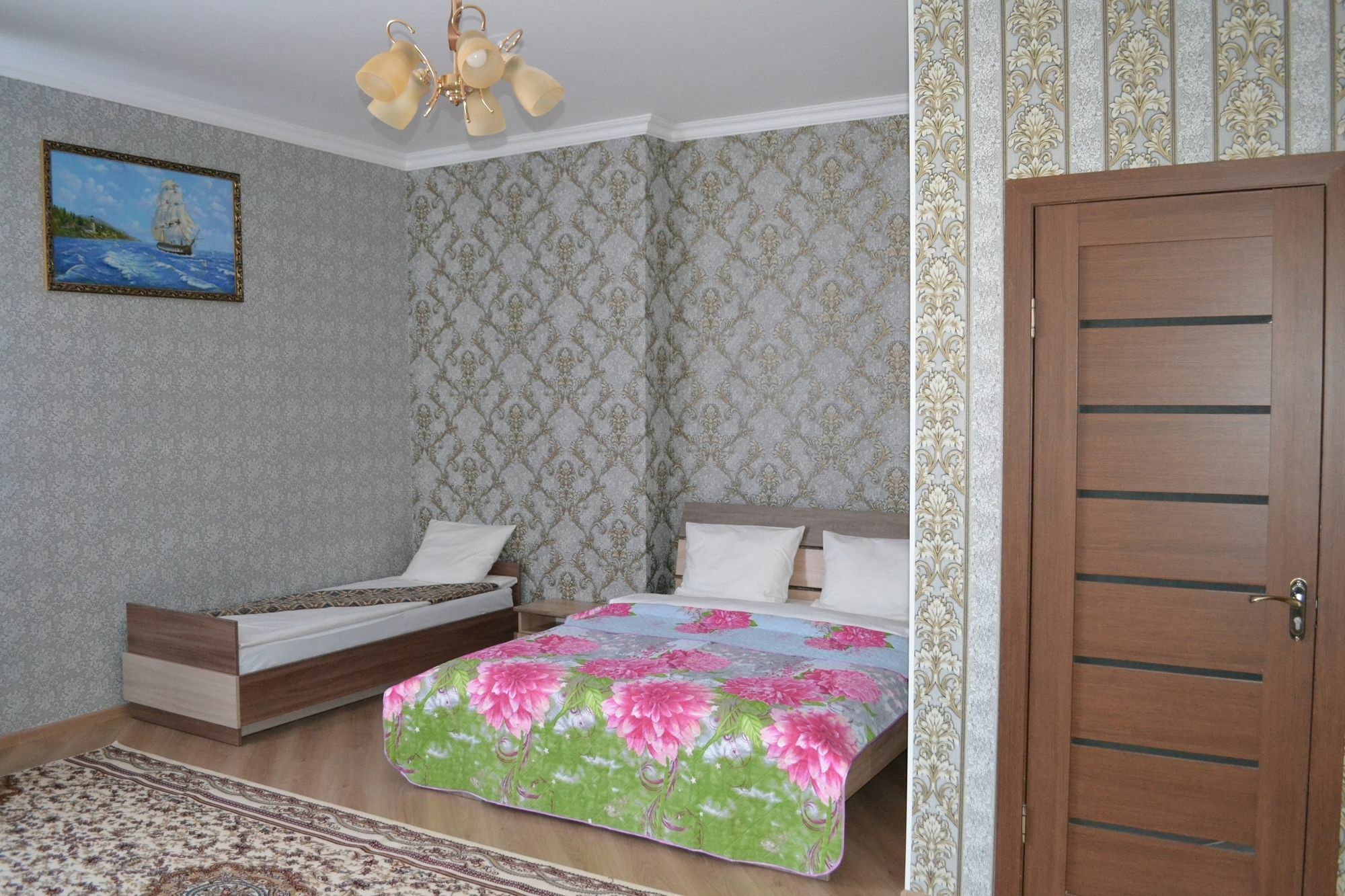 Hotel Alash Astana Bagian luar foto
